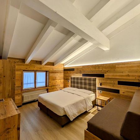 Hotel Ariston ***S Мадонна-ди-Кампильо Экстерьер фото