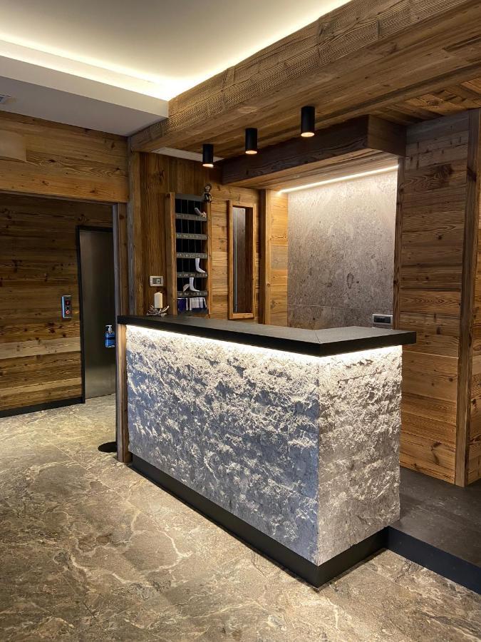 Hotel Ariston ***S Мадонна-ди-Кампильо Экстерьер фото